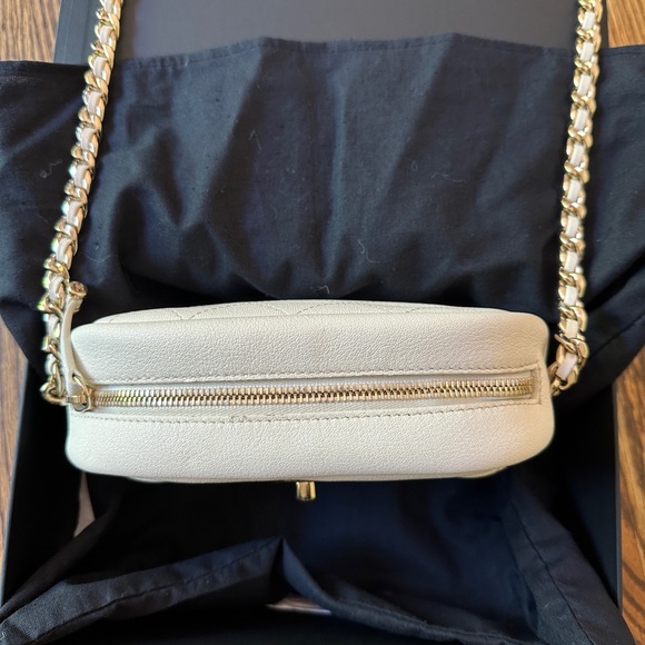 Authentic Chanel Casual Trip Camera Bag Cruise White Mini Crossbody - Picture 3 of 7